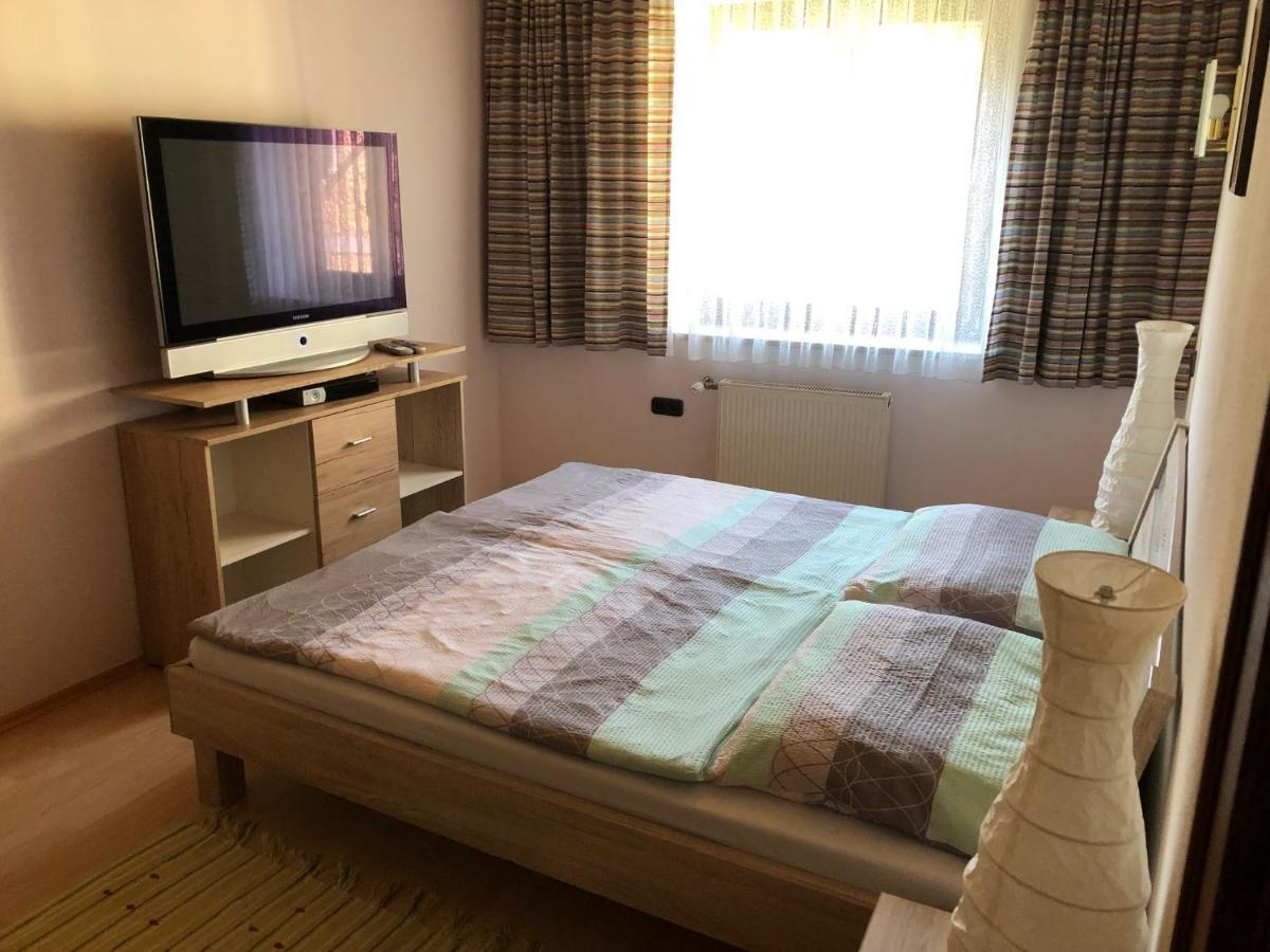 Ferienwohnung Walker 오버드라우부르크 외부 사진